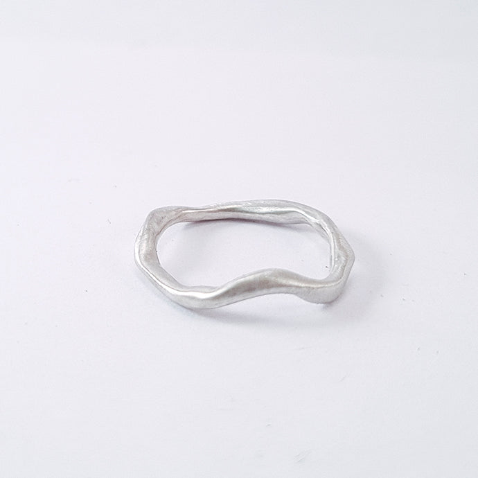 SWIRL small ring, silver
