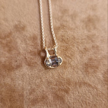 Load image into Gallery viewer, BonBon vedhæng inkl. kæde