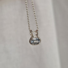 Load image into Gallery viewer, BonBon vedhæng inkl. kæde