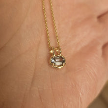 Load image into Gallery viewer, BonBon vedhæng (m/u. kæde)