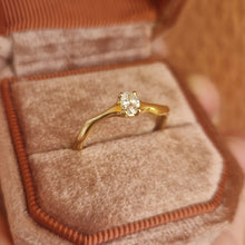 Load image into Gallery viewer, Sparkle ring