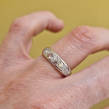 Load image into Gallery viewer, &#39;Sun&#39; ring, hvidguld