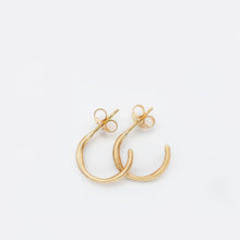 Load image into Gallery viewer, Wave earrings 18karat gold