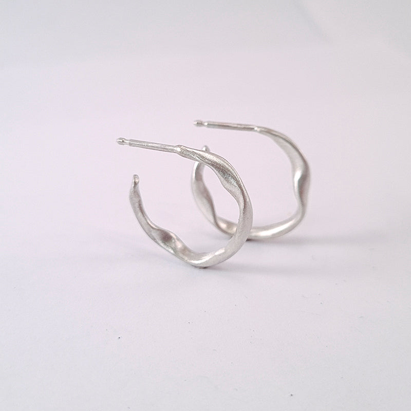 SWIRL hoop earring, silver